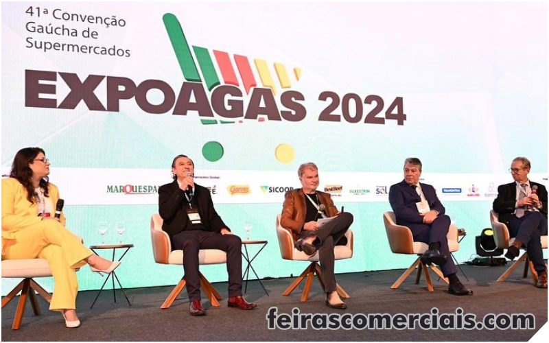 Expoagas, feira supermercadista - painel com lideranças empresariais gaúchas - feirascomerciais.com